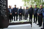  تجدید میثاق وزیر ارتباطات با آرمان‌های شهدا در بدو ورود به همدان